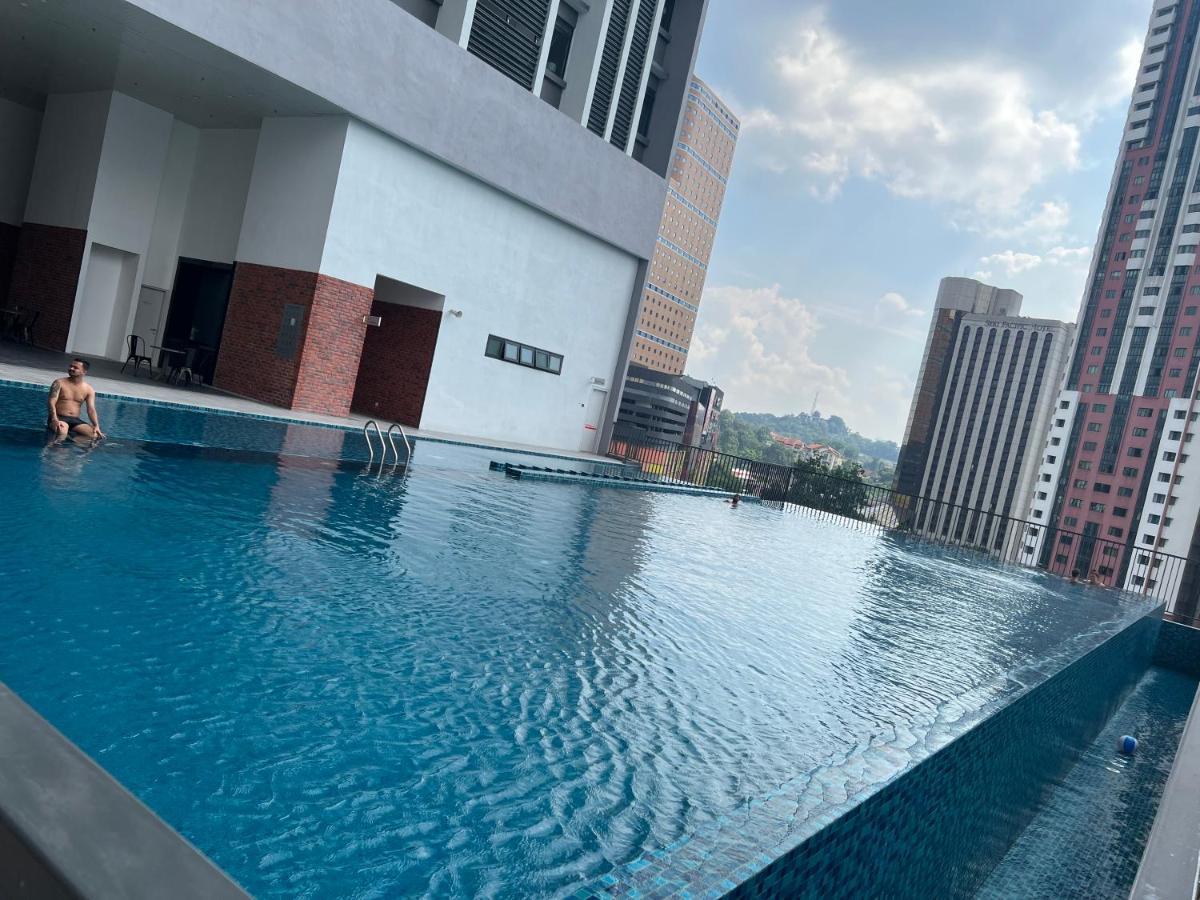 Chambers Couple Studio Klcc — Photos 2